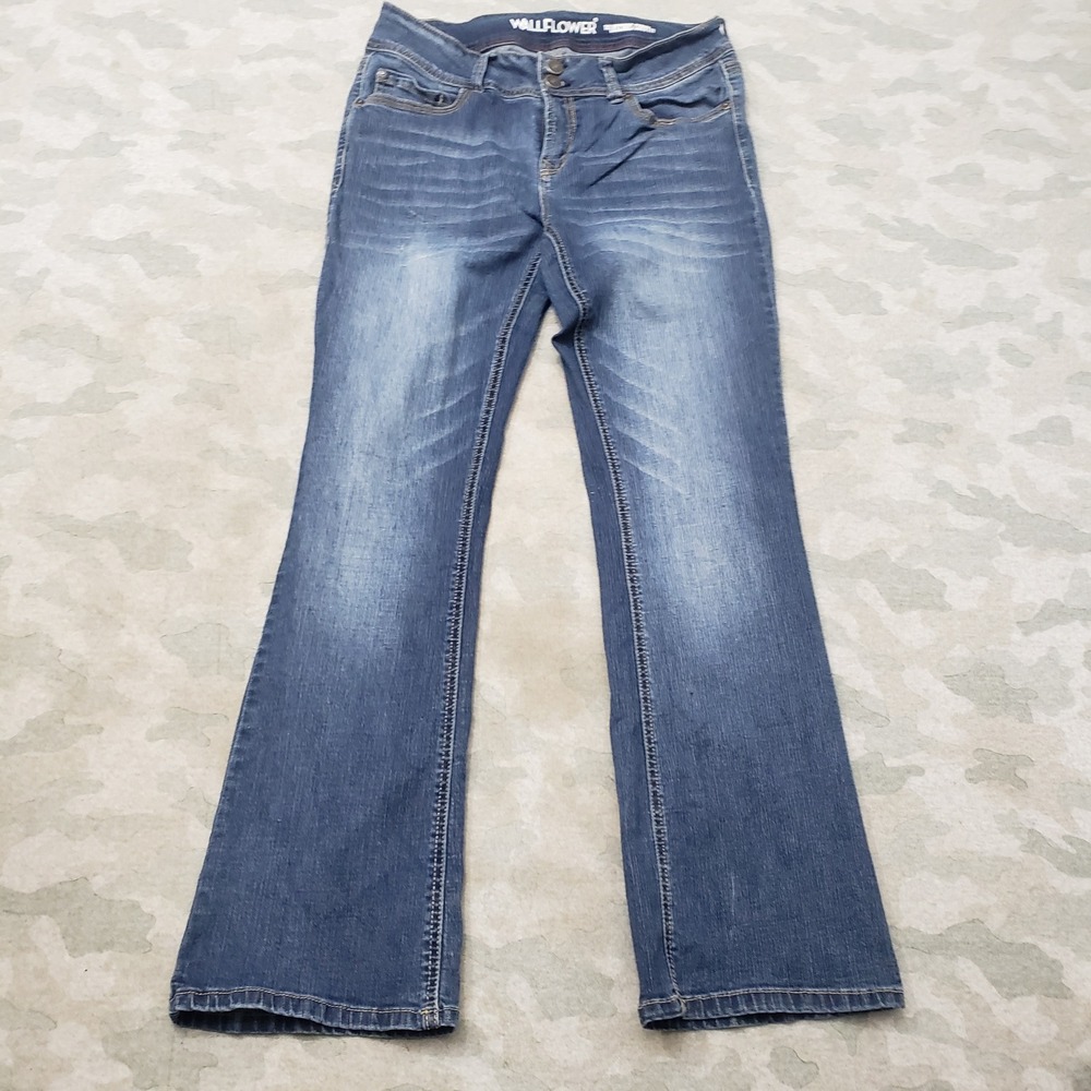 WallFlower Jeans Women 11 Blue Bootcut Pockets Denim Medium Wash Stretch